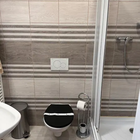 Apartmán Arbes 10 - At The Yellow Duck *
